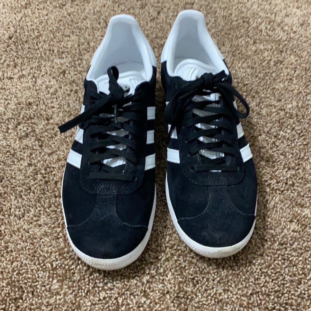 Adidas Gazelle Shoes worn once